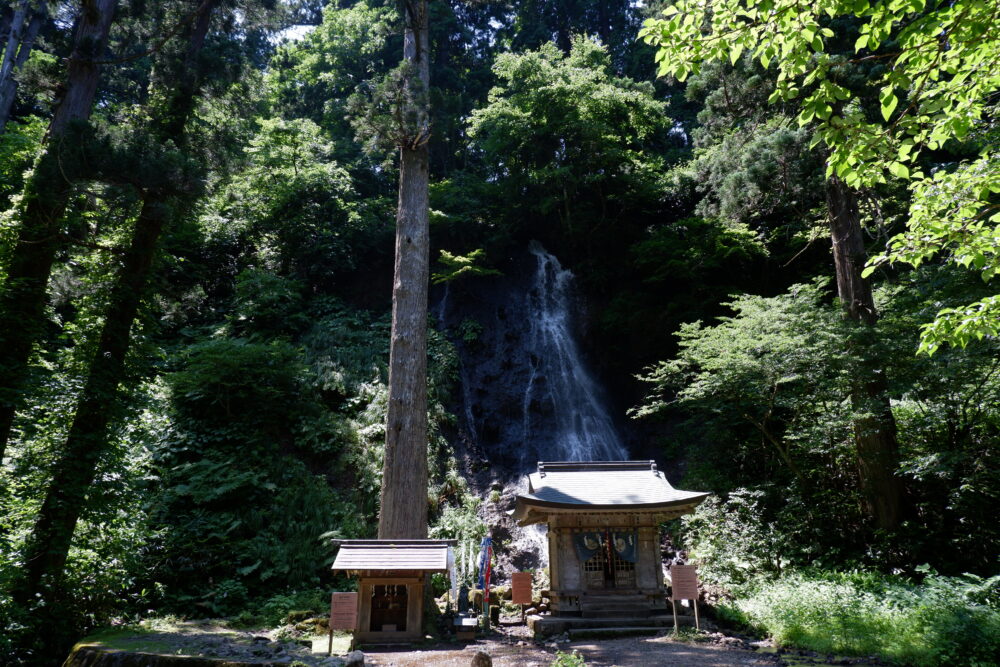 羽黒山祓戸神社